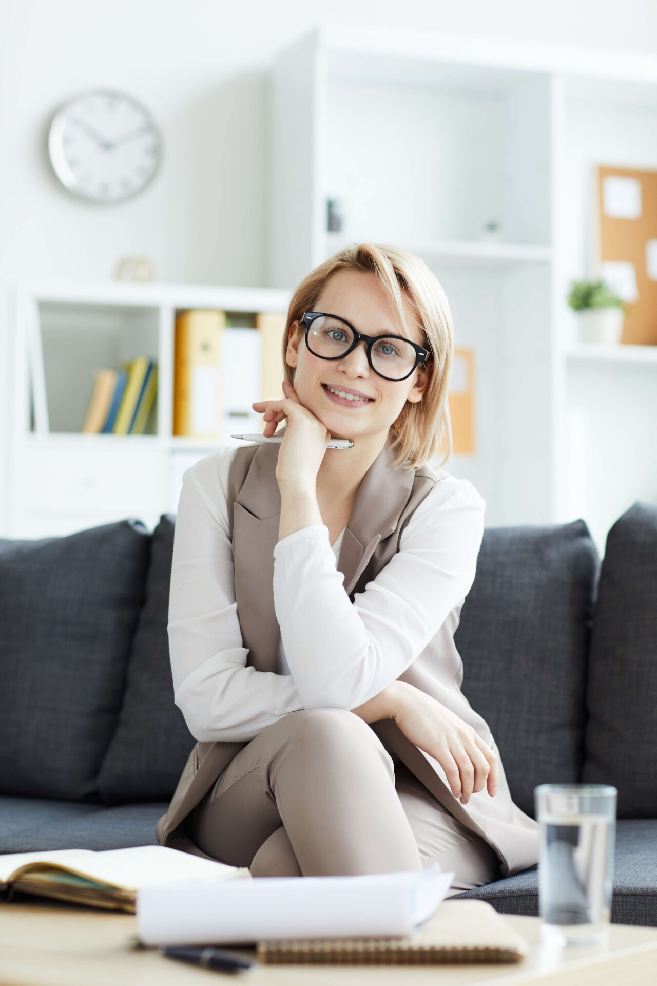 woman crouched down having a panic attack